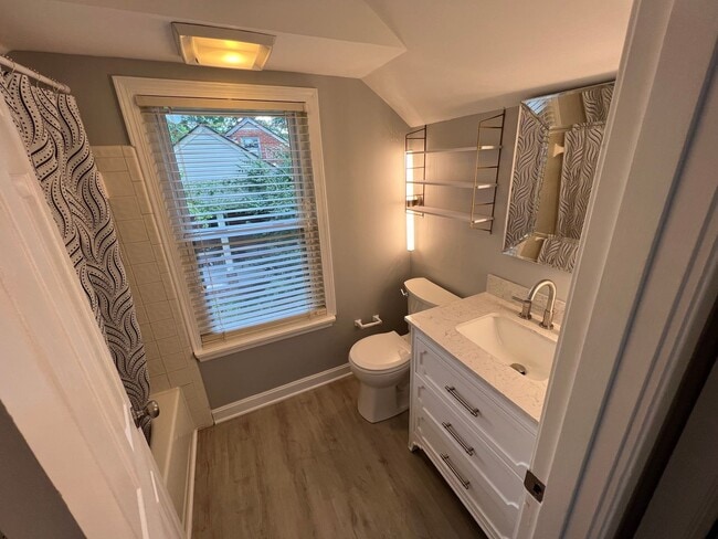 Building Photo - 12208 Ridge Crest Dr