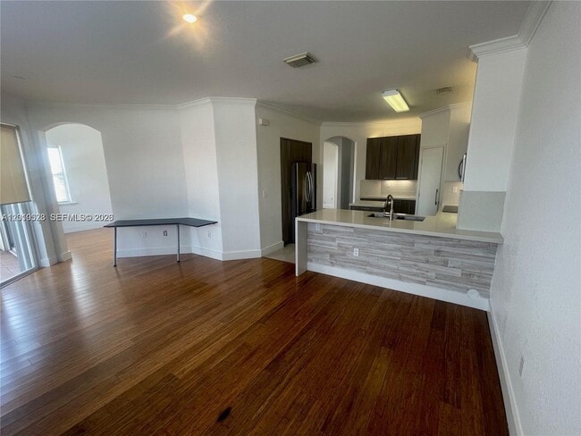 Building Photo - 7931 NW 114th Ct
