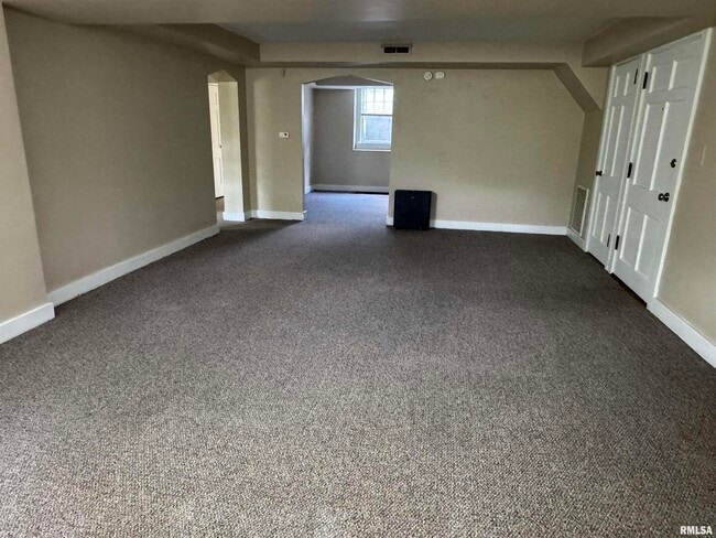 Building Photo - 2648 Ripley St