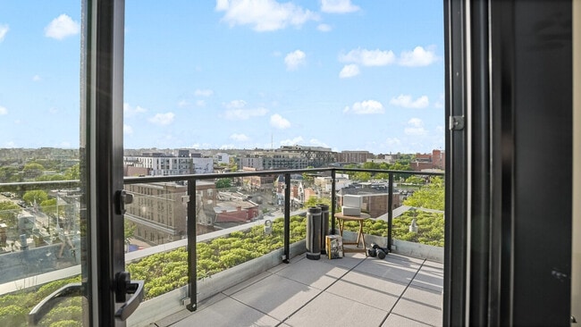 Building Photo - 1722 6th St NW