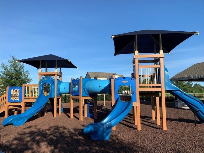 Building Photo - 16348 Brisk Breeze Aly