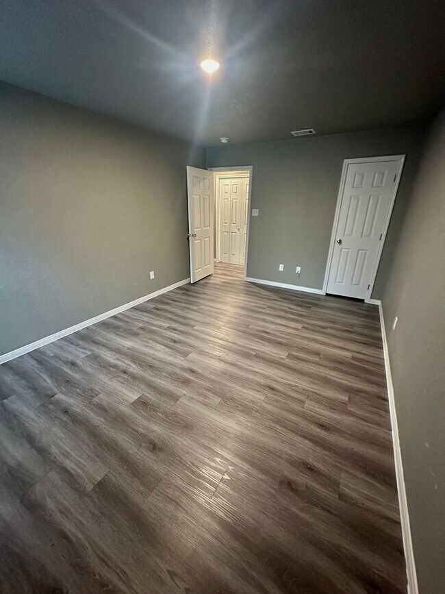 Building Photo - NEW IN MANAGEMENT - AVAILABLE NOW!