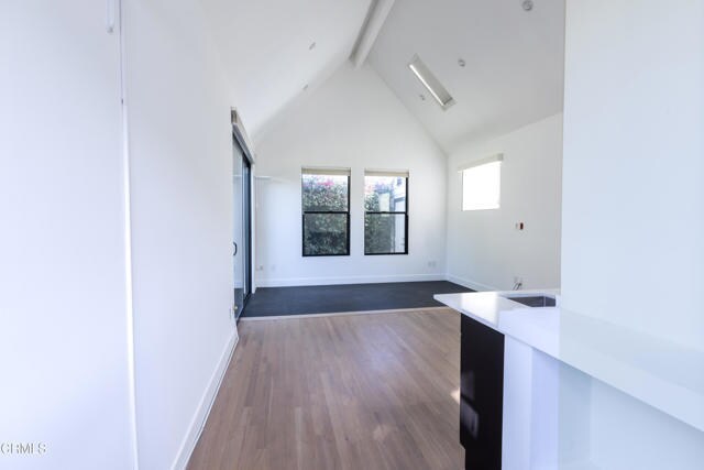 Building Photo - 5150 Loleta Ave