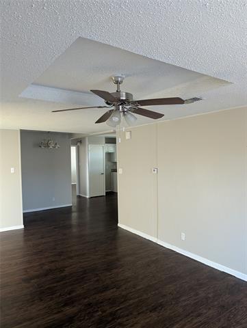 Building Photo - 1725 Bunch Dr