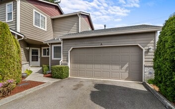 Building Photo - Monroe Townhome for rent!