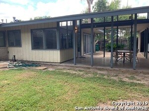 Building Photo - 303 Rilla Vista Dr