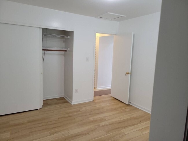 Building Photo - Nice Duplex in Havelock