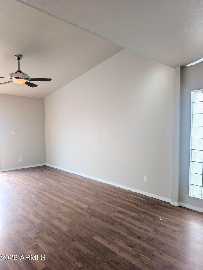 Building Photo - 3039 N 38th St