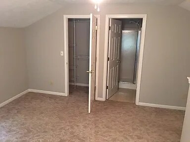 Building Photo - 204 W 2nd St