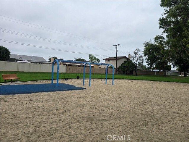 Building Photo - 6792 Sylvia Dr