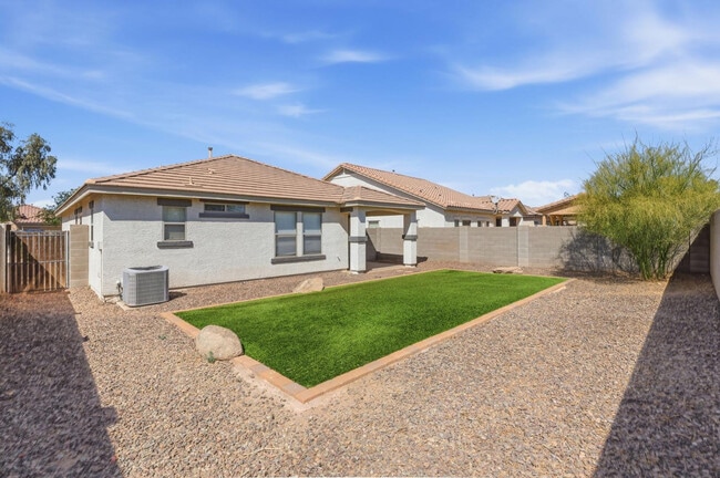 Building Photo - 21858 E Puesta Del Sol