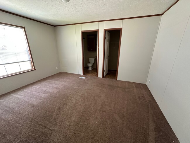 Building Photo - 277 Timber Ln