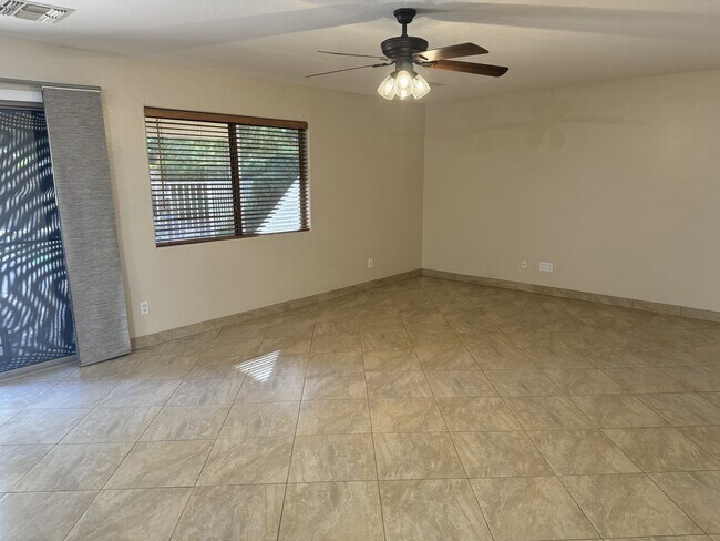 Building Photo - 3793 S Chaparral Rd