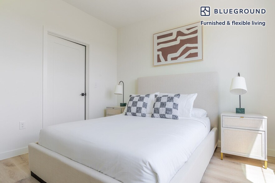 Building Photo - 3801 N A W Grimes Blvd