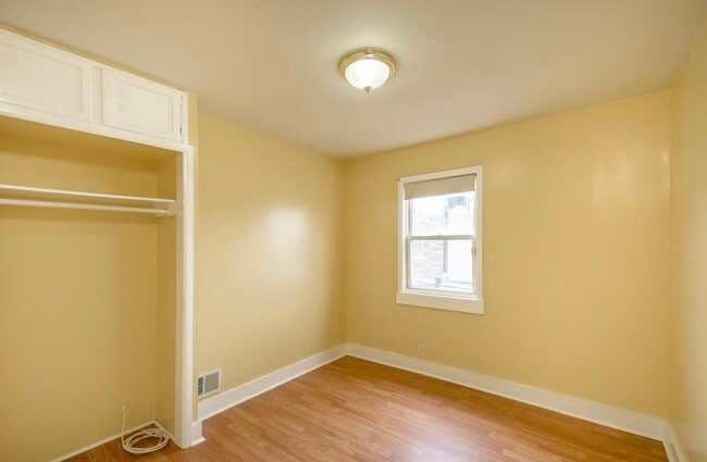 Building Photo - 2957 Aramingo Ave