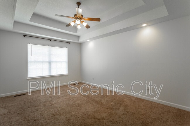 Building Photo - 145 Candie Ln