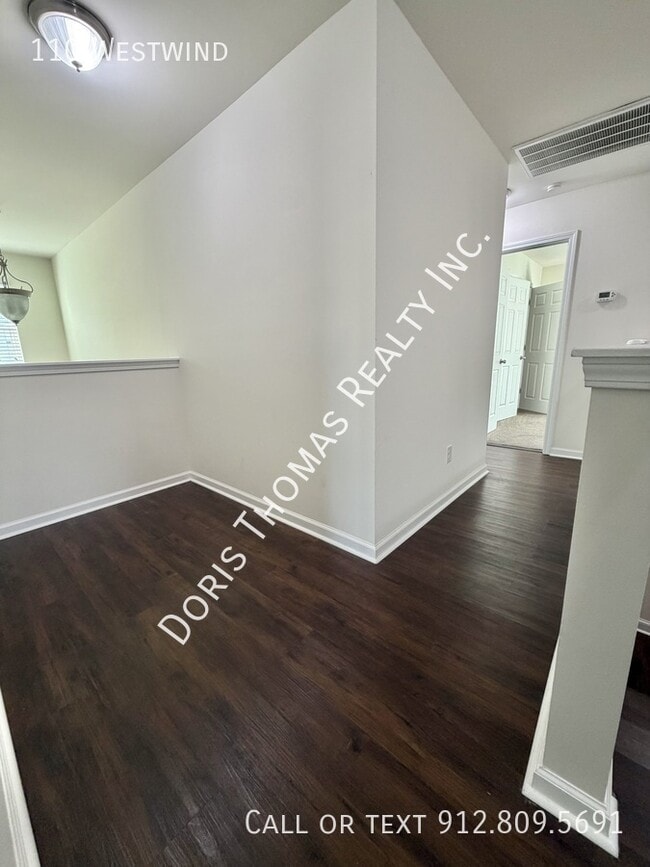 Building Photo - 110 Westwind-