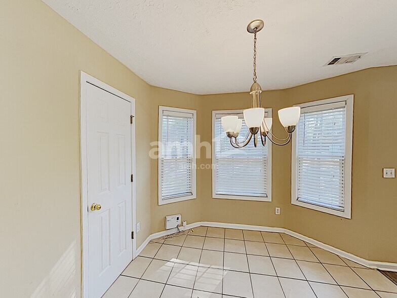 Building Photo - 1377 Bramlett Forest Ct