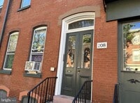 Building Photo - 208 W Gay St