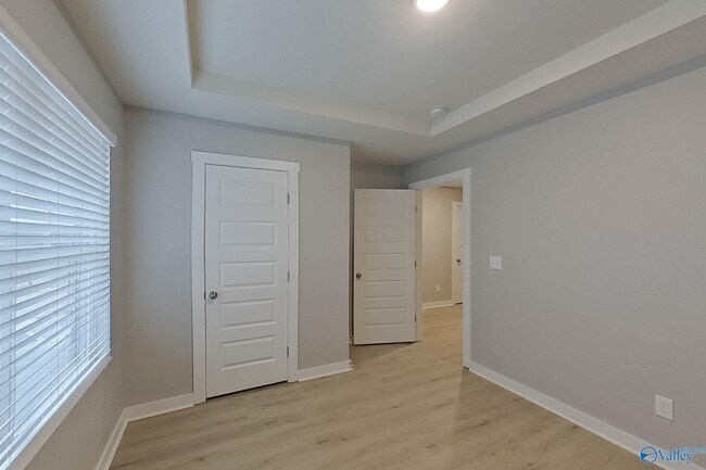 Building Photo - 7210 Chatfield Wy NW