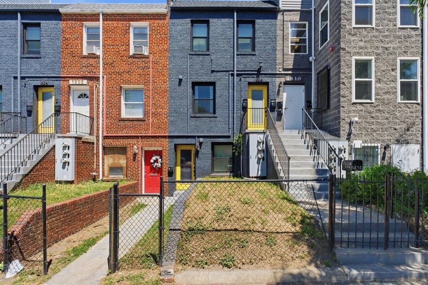 Building Photo - 1808 Benning Rd NE