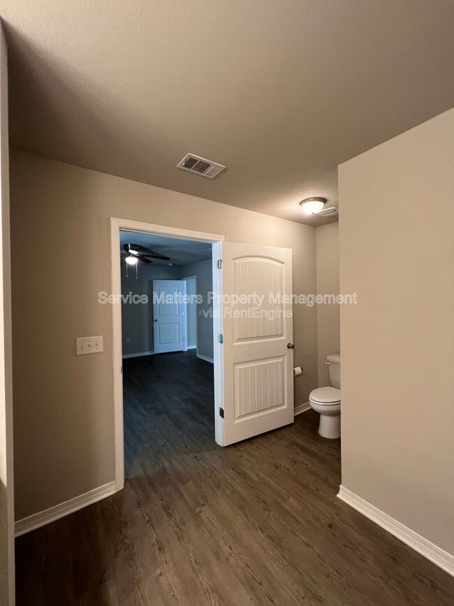 Building Photo - 3214 Electra Dr