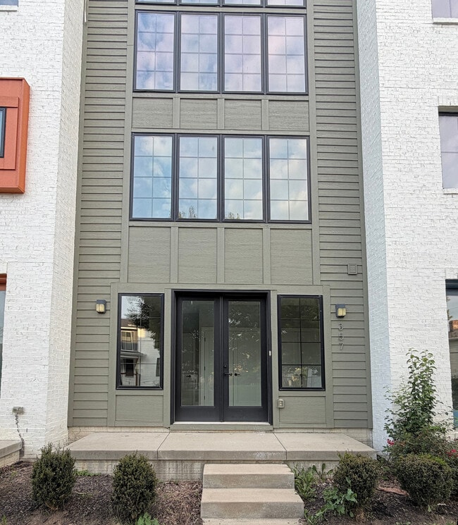 Building Photo - 357 Loeffler Ave