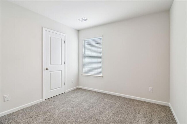 Building Photo - 2759 Aralynn Wy