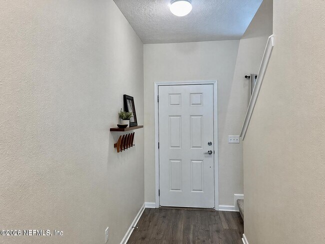 Building Photo - 5030 Big Pine Dr