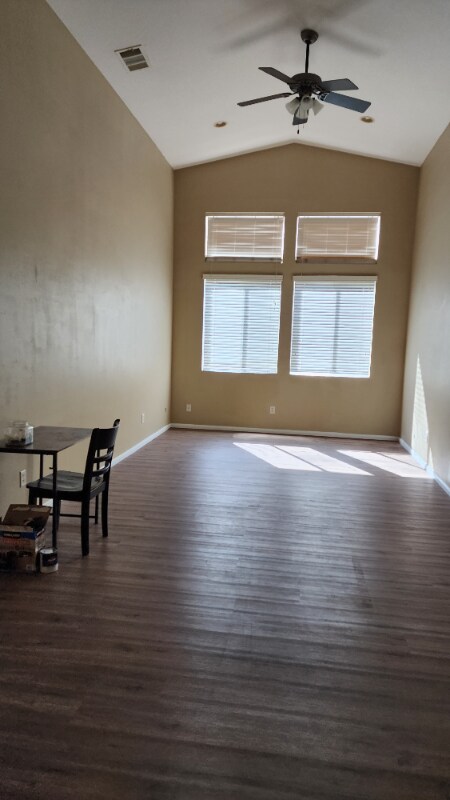 Building Photo - 12207 Trackside Dr