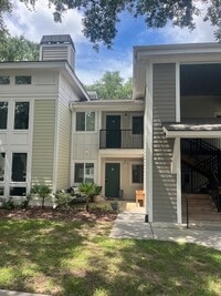 Building Photo - Great 2 BR/2 BA Condo in East Bridge Town ...