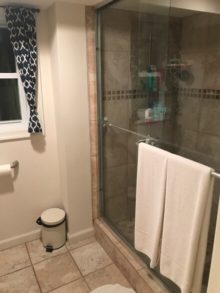 Building Photo - 137 Randolph Pl NW