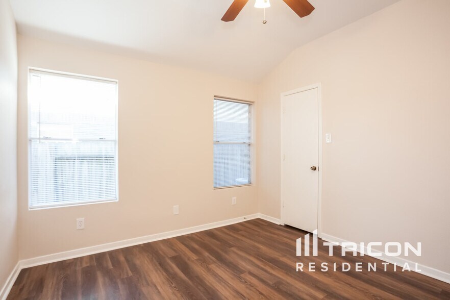 Building Photo - 15019 Easingwold Dr