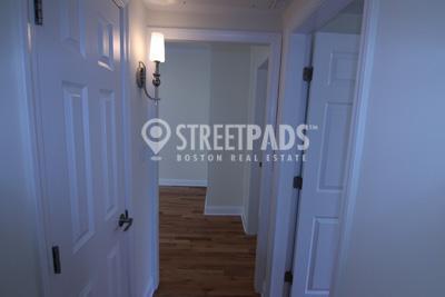 Building Photo - 2 bedroom in Cambridge MA 02138