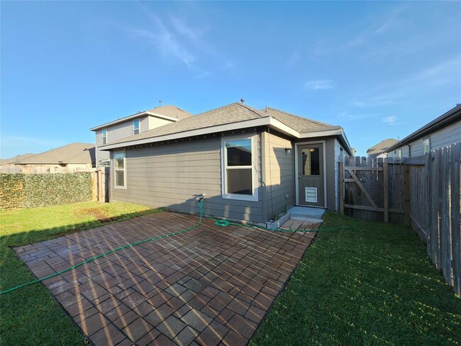 Building Photo - 25702 Royal Catchfly Rd
