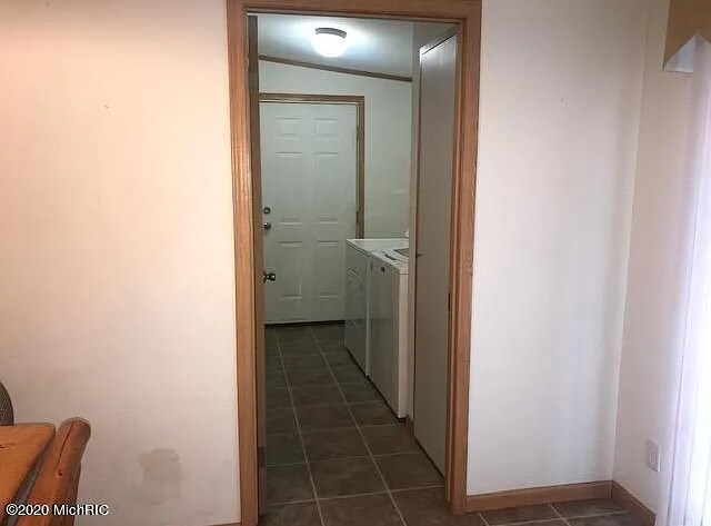 Building Photo - 30490 M 152