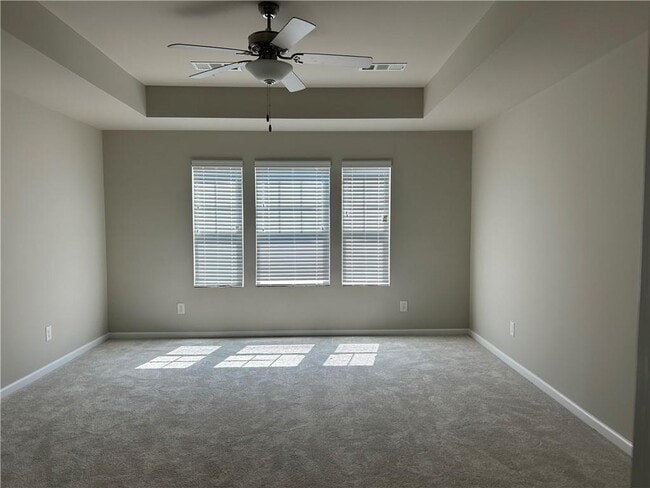 Building Photo - 205 Ridge Valley Dr