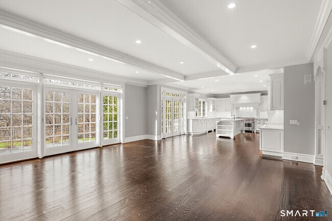 Building Photo - 93 Mansfield Ave