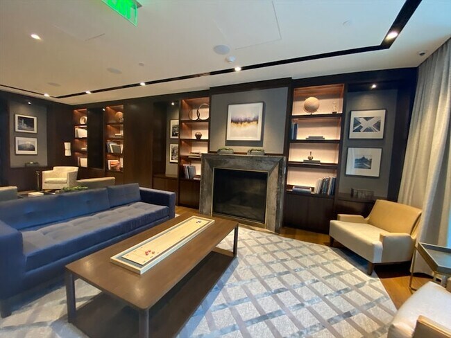 Building Photo - 135 Seaport Blvd