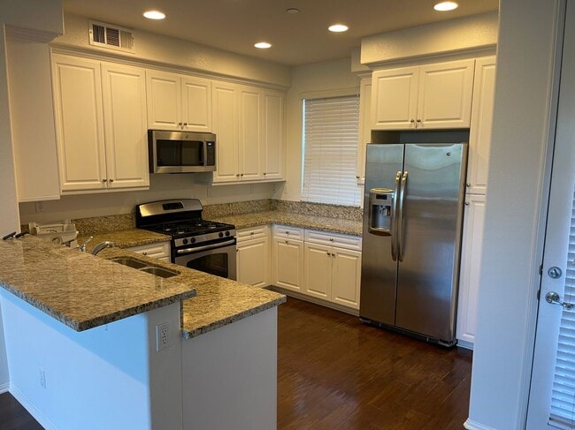 Building Photo - 31 Aliso Ridge Loop