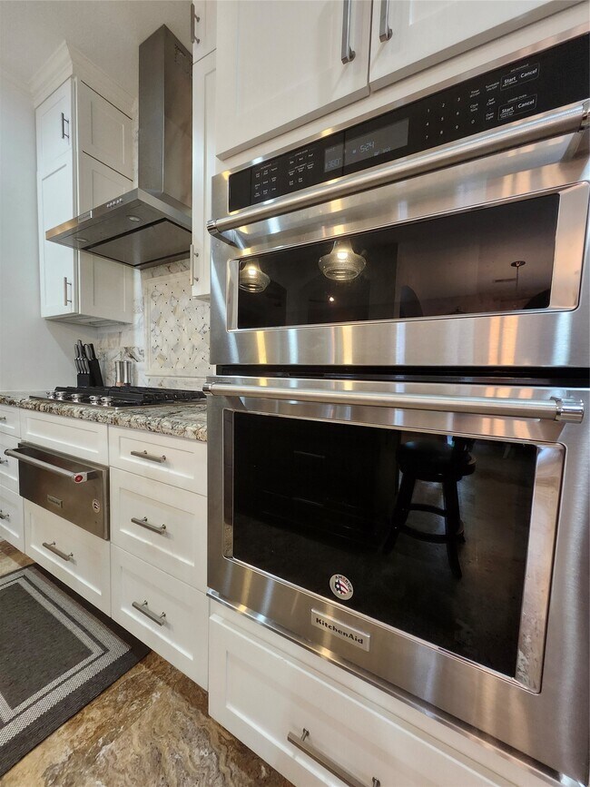 Building Photo - 14422 Light Falls Ct