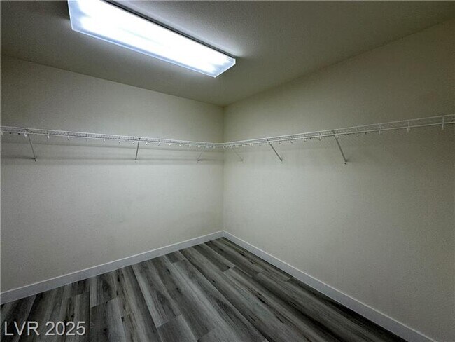 Building Photo - 7030 Ghost Hill St