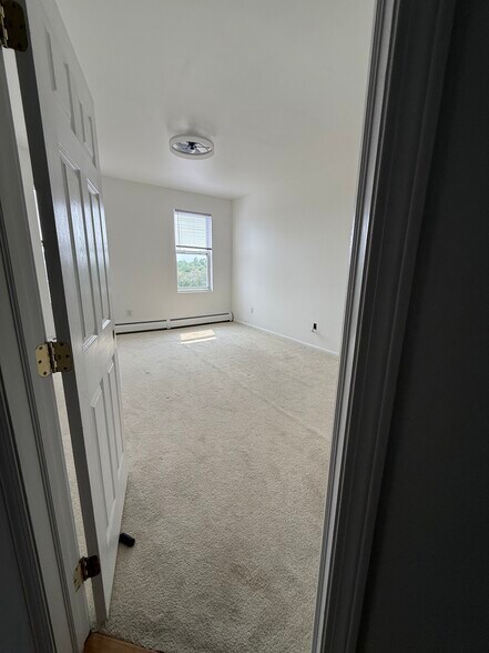 Bedroom 1 - 15 Imlay St