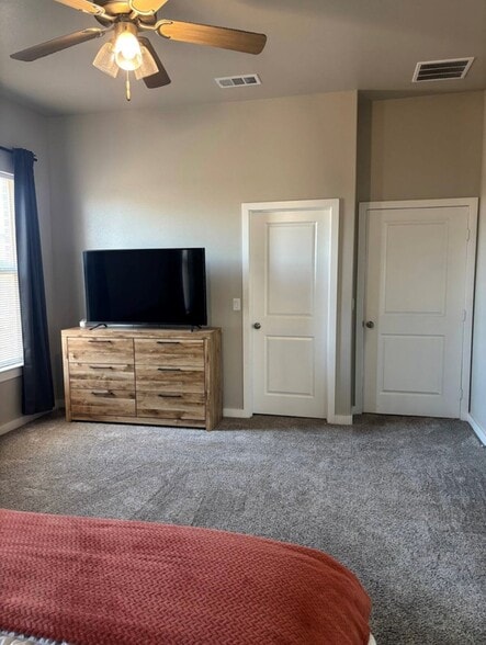 Building Photo - 1322 Lantana Ct