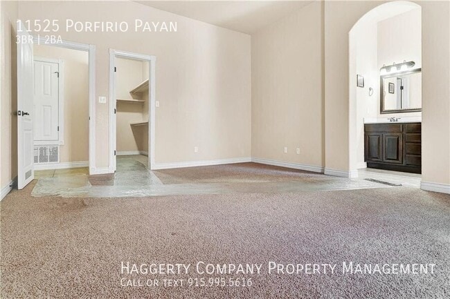 Building Photo - 11525 Porfirio Payan Dr
