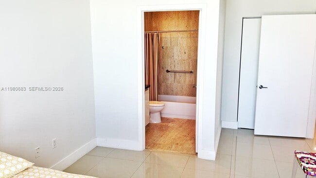 Building Photo - 7901 Hispanola Ave