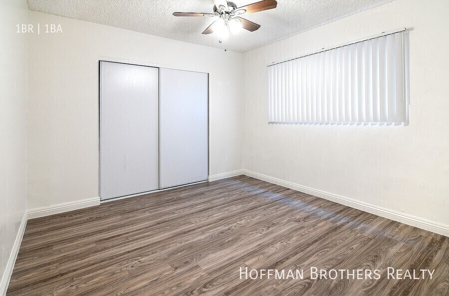 Building Photo - 20436 Cohasset St