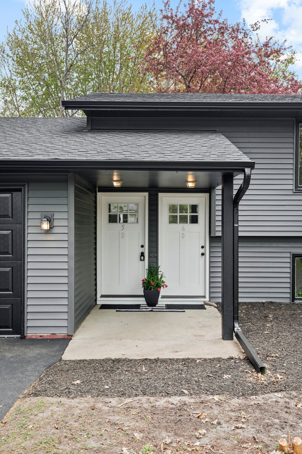 Building Photo - 58 Inglewood St
