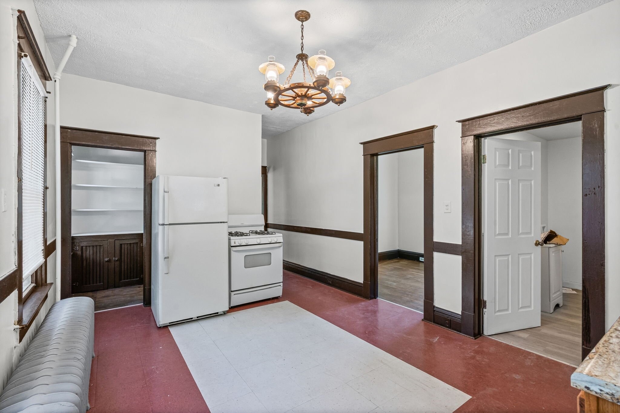 Building Photo - 320 Saratoga Ave