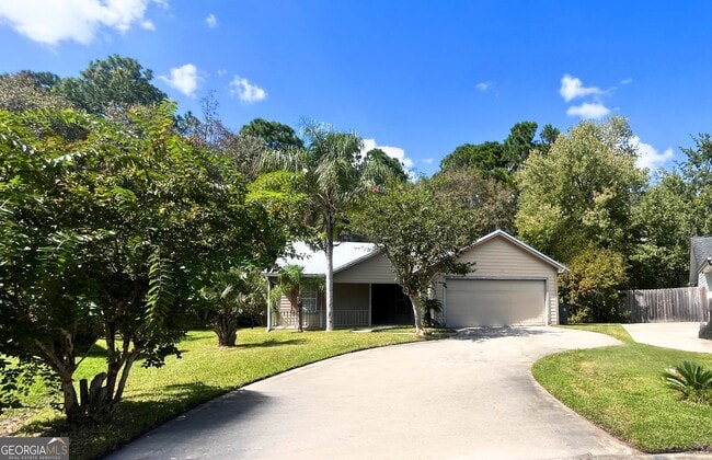 Primary Photo - 106 Zinnia Ct